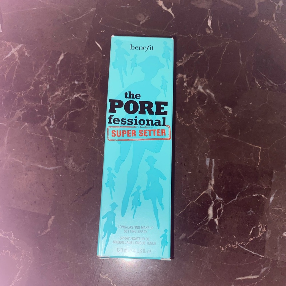 Benefit the Porefessional super setter